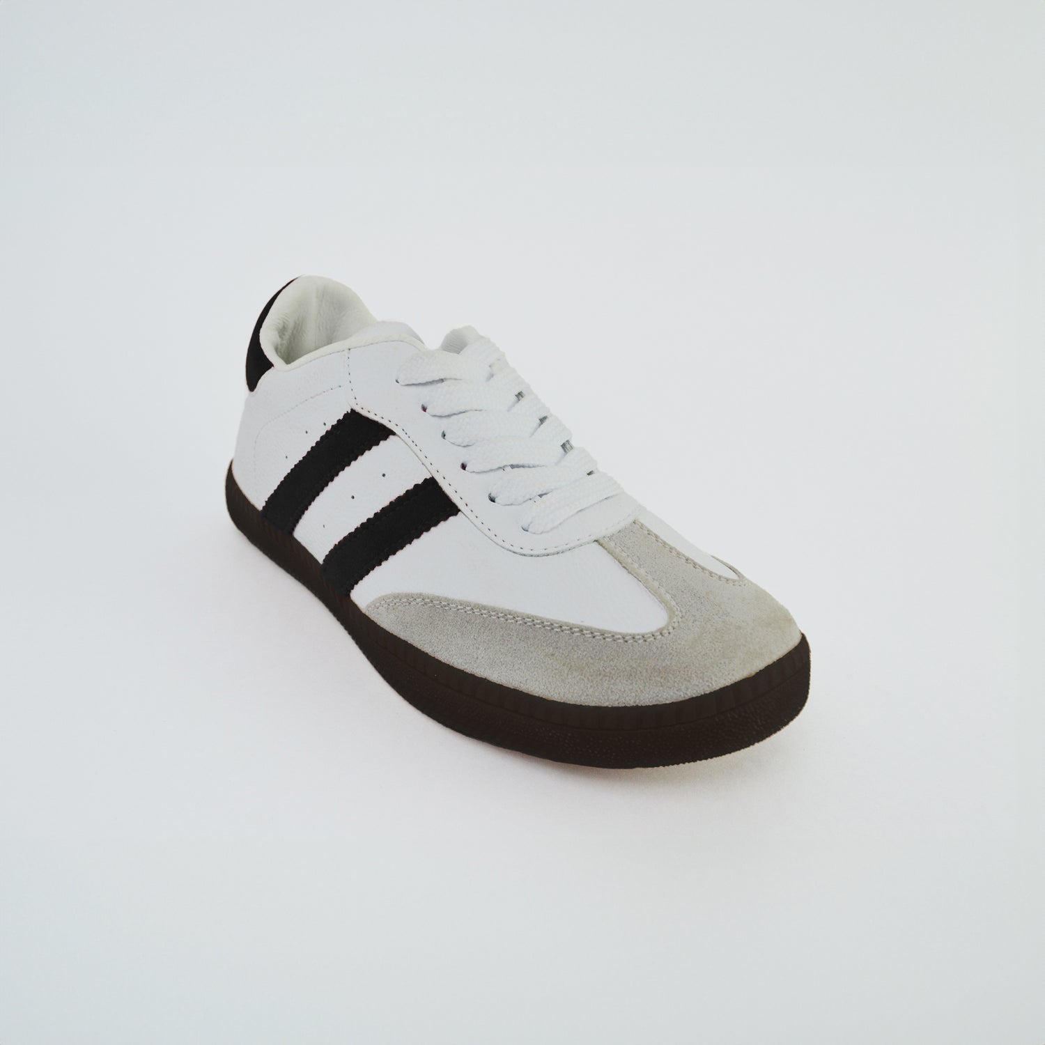 Tenis Celeste Blanco y Negro