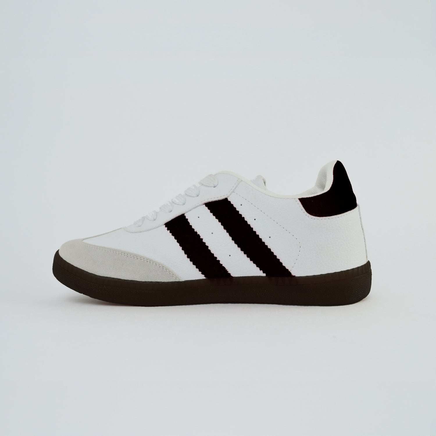 Tenis Celeste Blanco y Negro